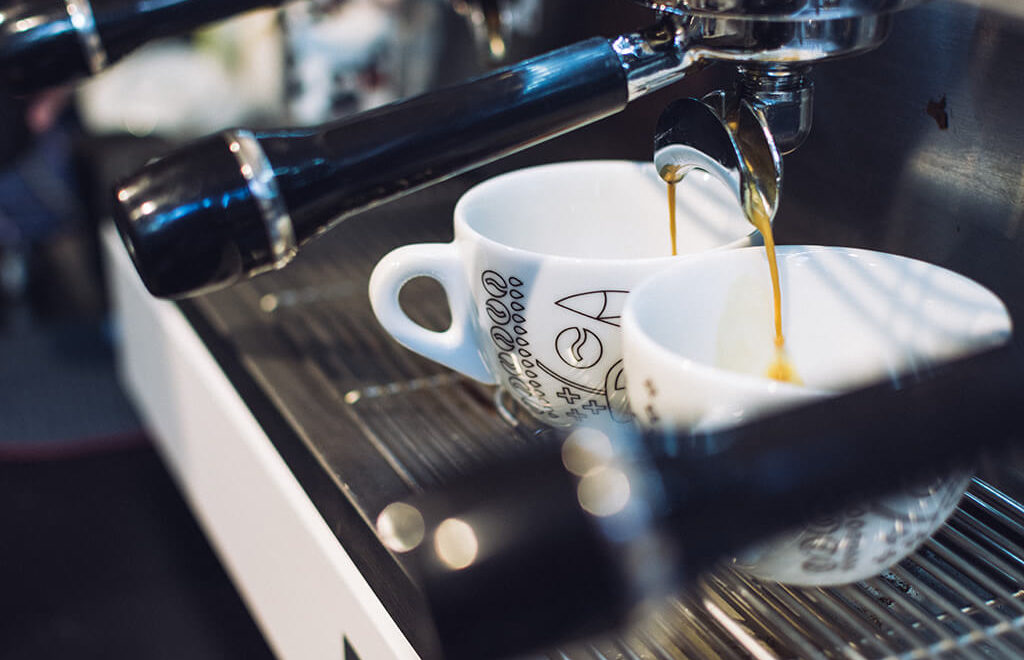 foodiesfeed.com_get-ready-for-your-espresso.jpg